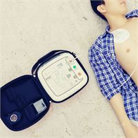 DEFIBRILLATORE CU-SP1